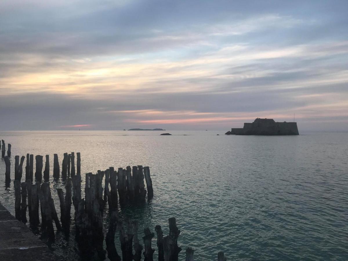 Appartement L'Emeraude A Saint Malo Intra-Muros Exterior foto